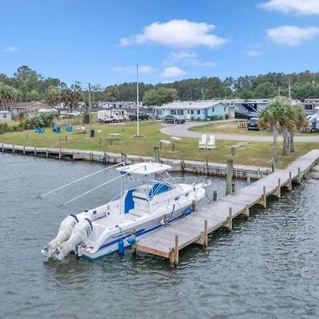 Water View Cabin Near North Topsail Beach Sneads Ferry المظهر الخارجي الصورة