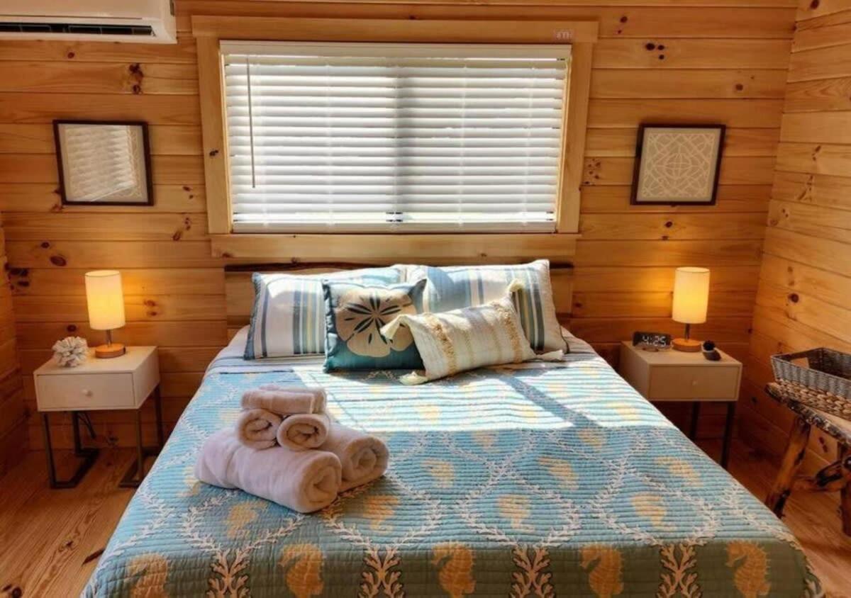Water View Cabin Near North Topsail Beach Sneads Ferry المظهر الخارجي الصورة