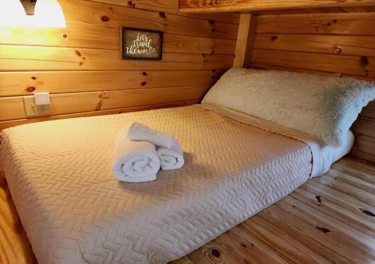 Water View Cabin Near North Topsail Beach Sneads Ferry المظهر الخارجي الصورة